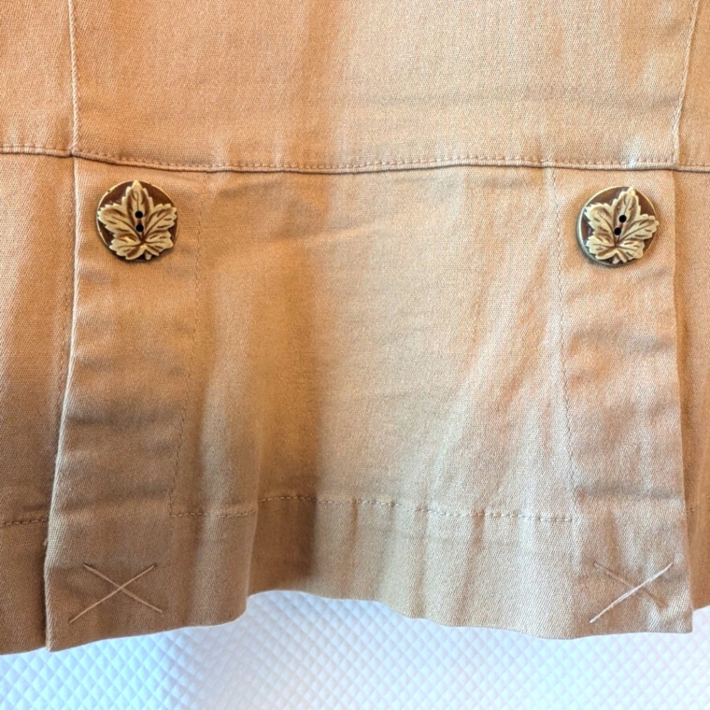 Tan cotton blazer with leaf shaped buttons - size M (measurements below)